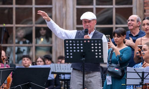 Una Traviata da Cortile di Baricco a Unifi.
